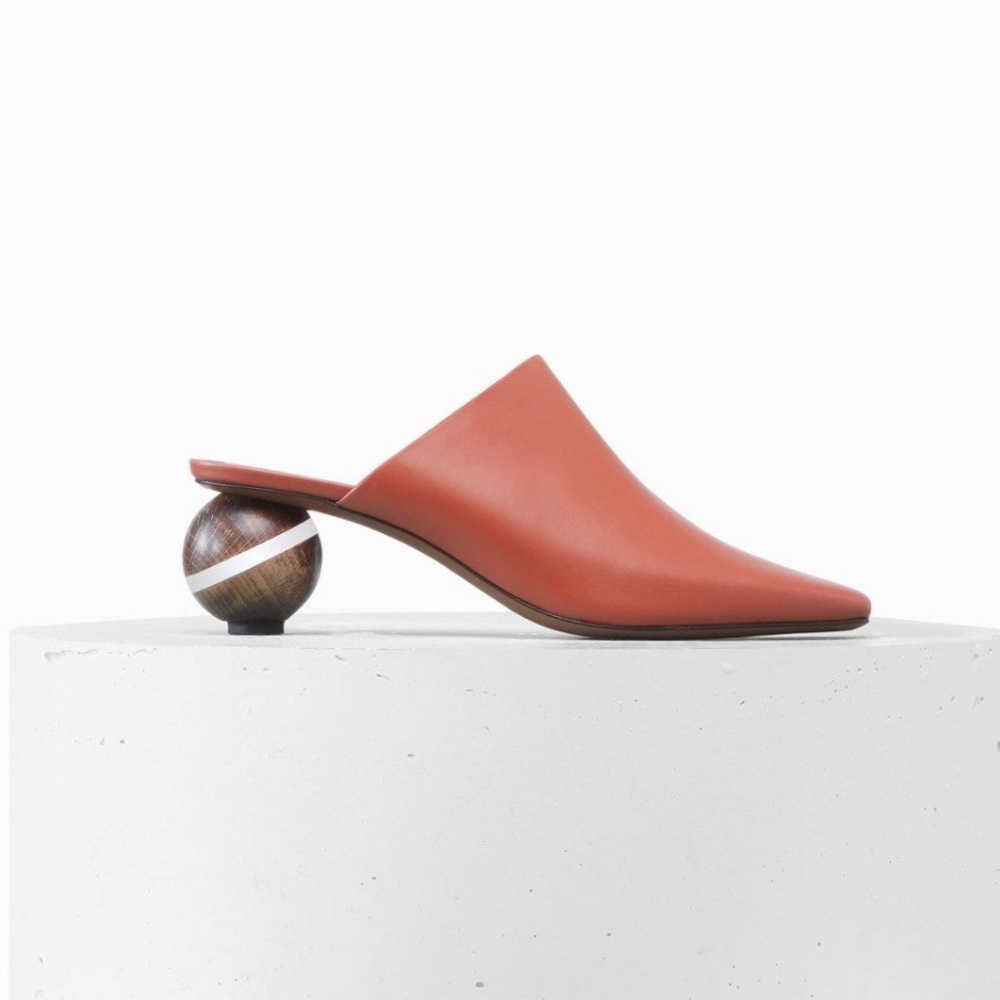 Neous Calanthe Mules with Box and dust bag